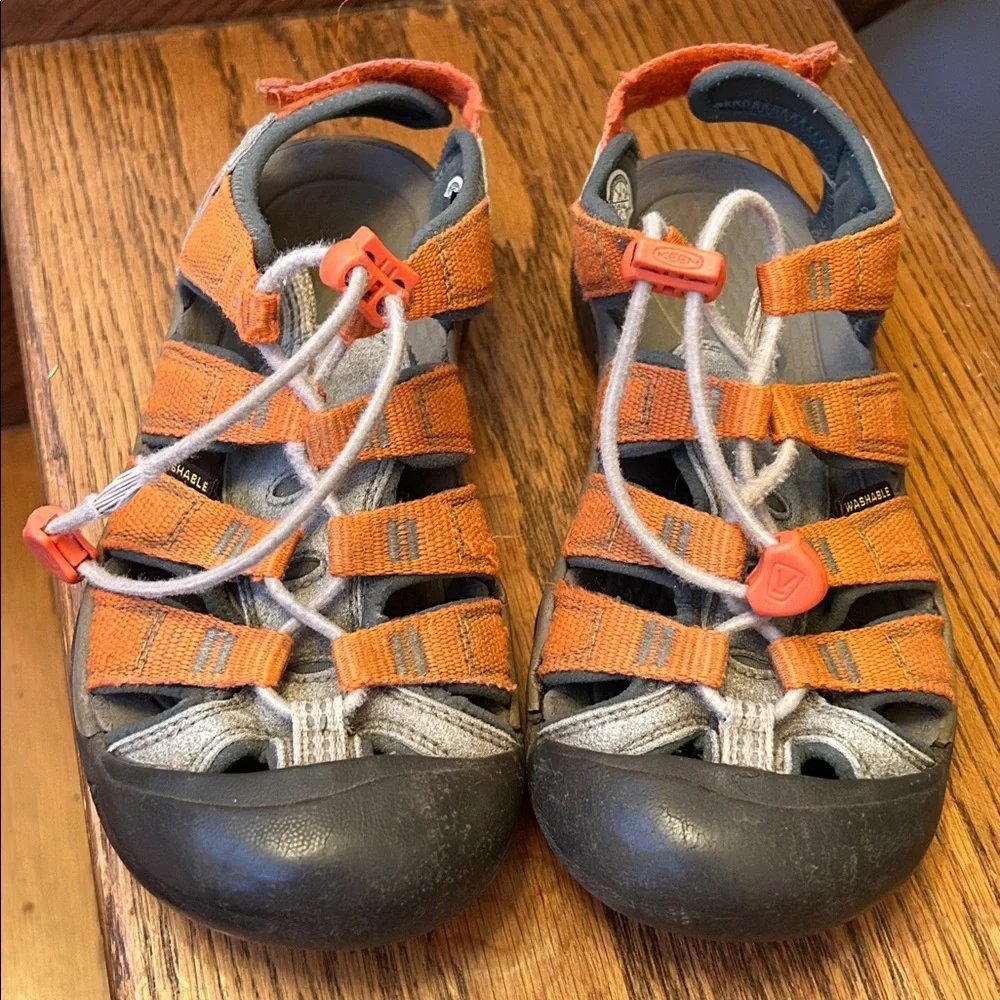 Keen washable amphibious water sandals kids orange outdoors hiking shoes size 1